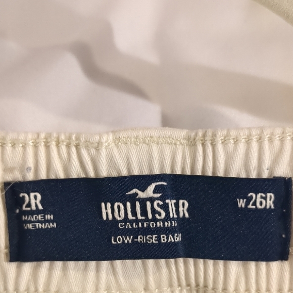 Hollister Cream Cargo Pants Relaxed Fit - Picture 2 of 5